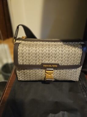 Michael Kors Beige and Dark Brown Signature Flap Crossbody